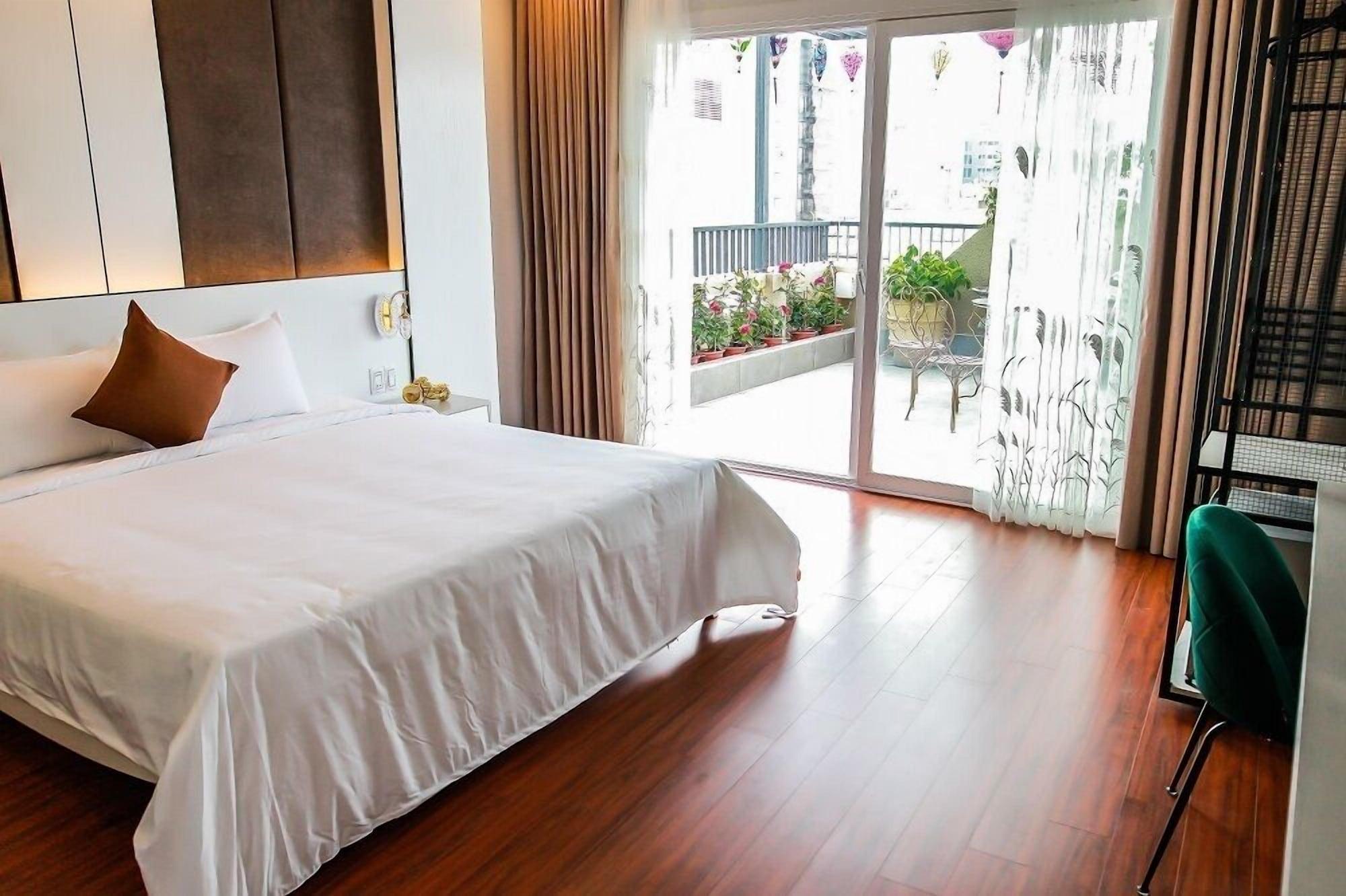 Mayana Hotel Danang Exterior photo