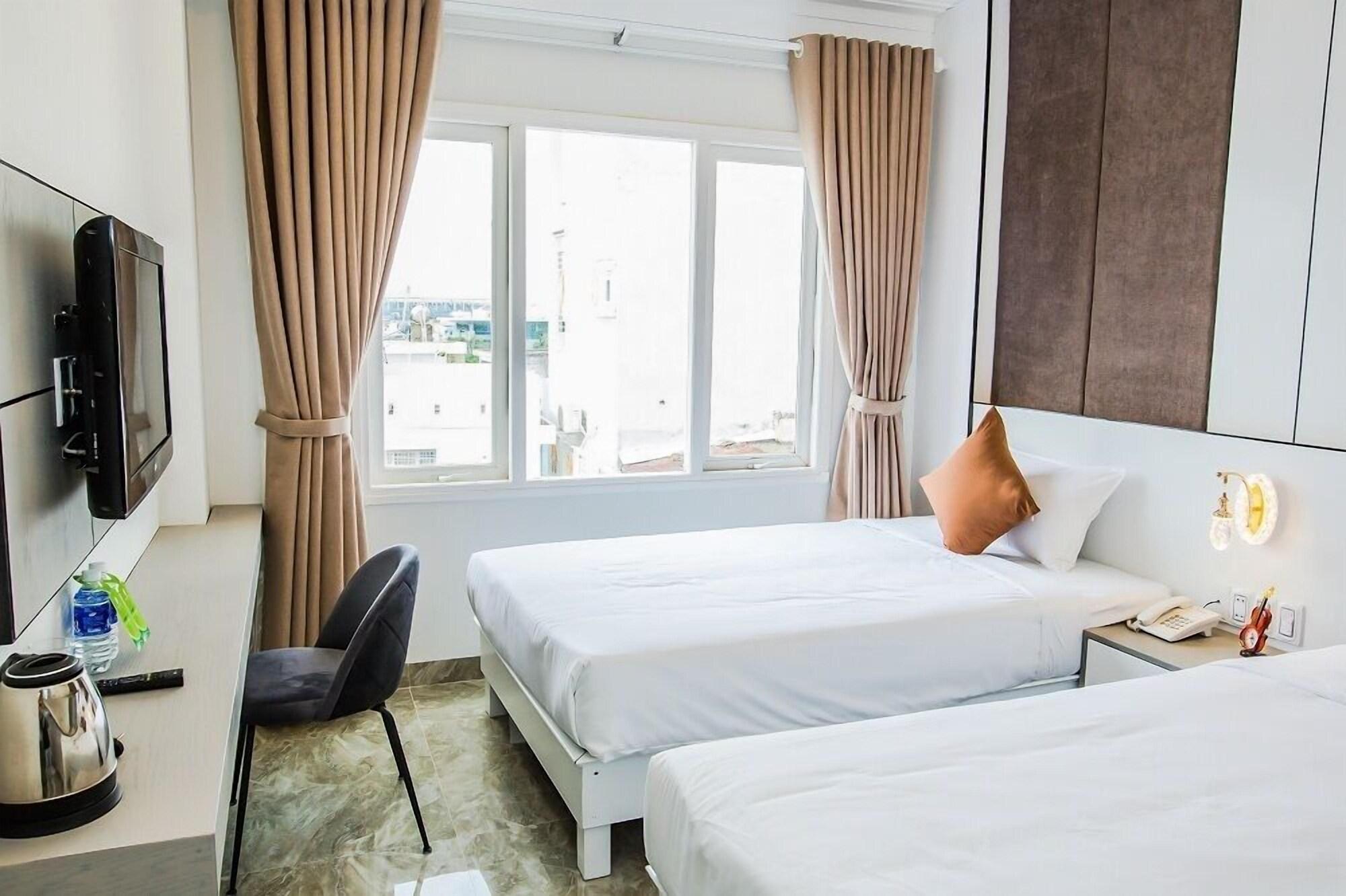 Mayana Hotel Danang Exterior photo